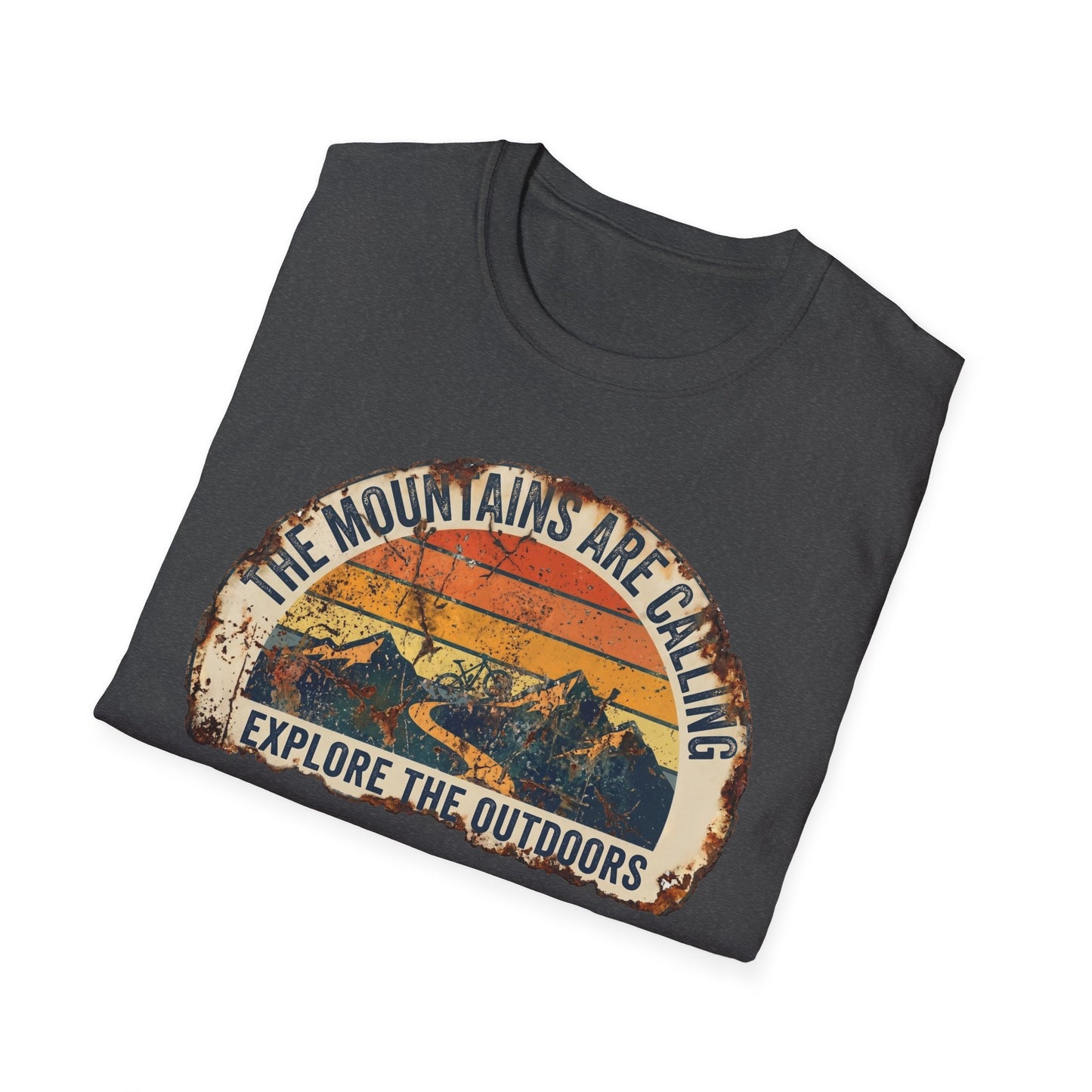 The Mountains are calling - T-shirt