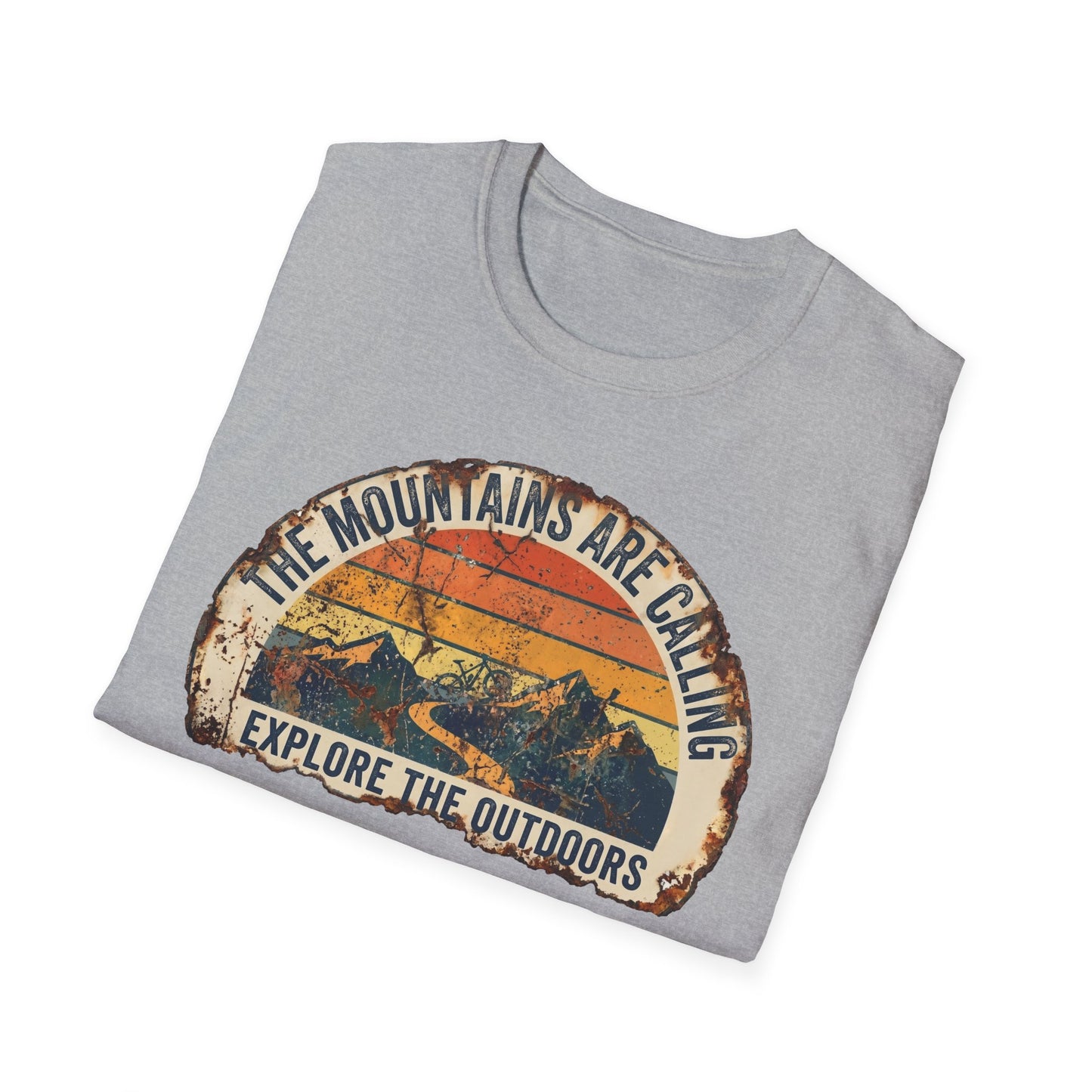 The Mountains are calling - T-shirt