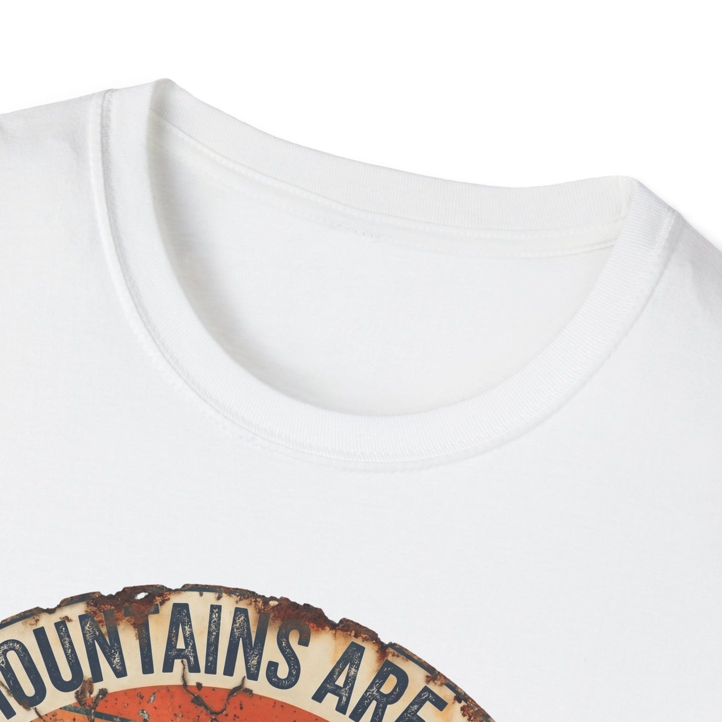The Mountains are calling - T-shirt